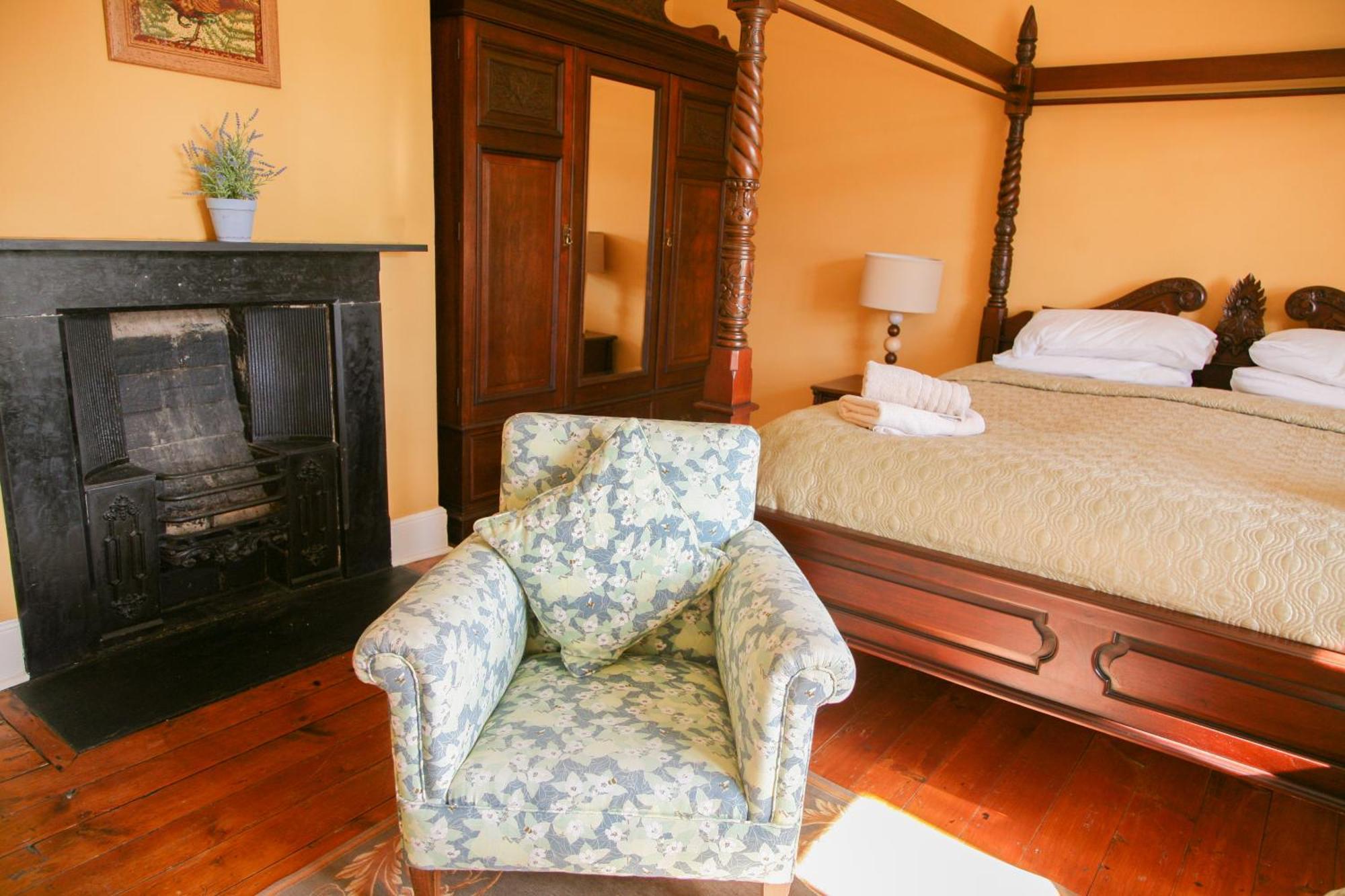 Huntlands Farm Bed & Breakfast Бромярд Экстерьер фото